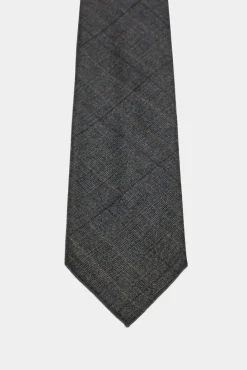 D2 Classic Tie