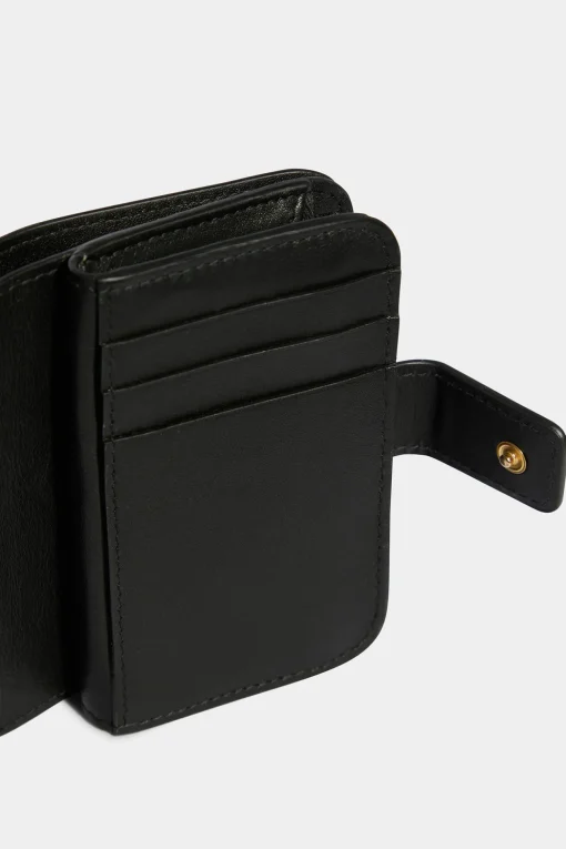 D2 Statement Wallet