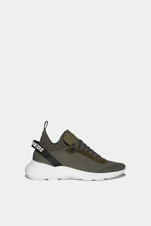 Fly Sneakers