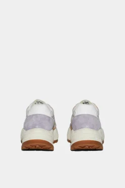 Free Sneakers