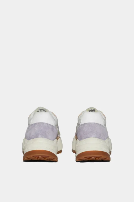 Free Sneakers