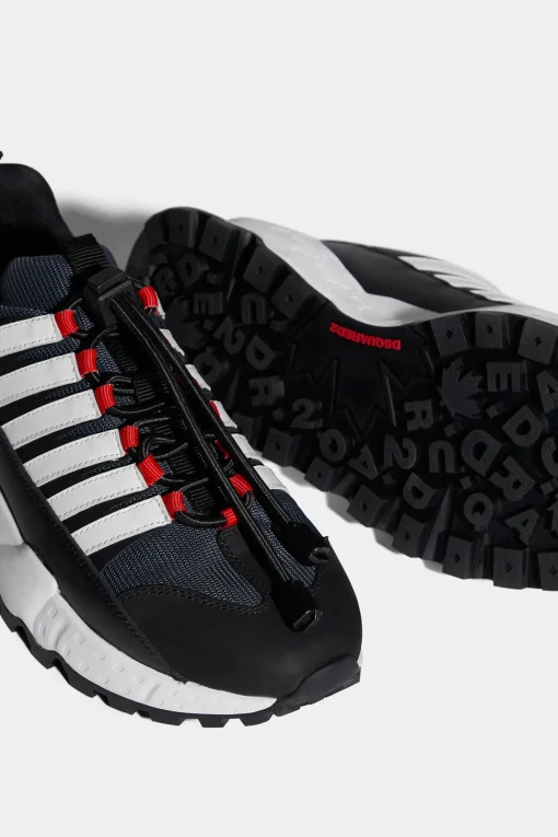 Free Sneakers