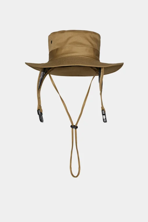Hat-Titude Hat